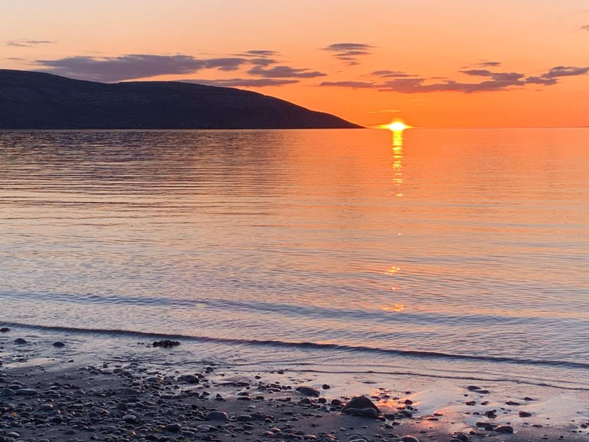 Burren Court Lodge Ballyvaughan Dış mekan fotoğraf