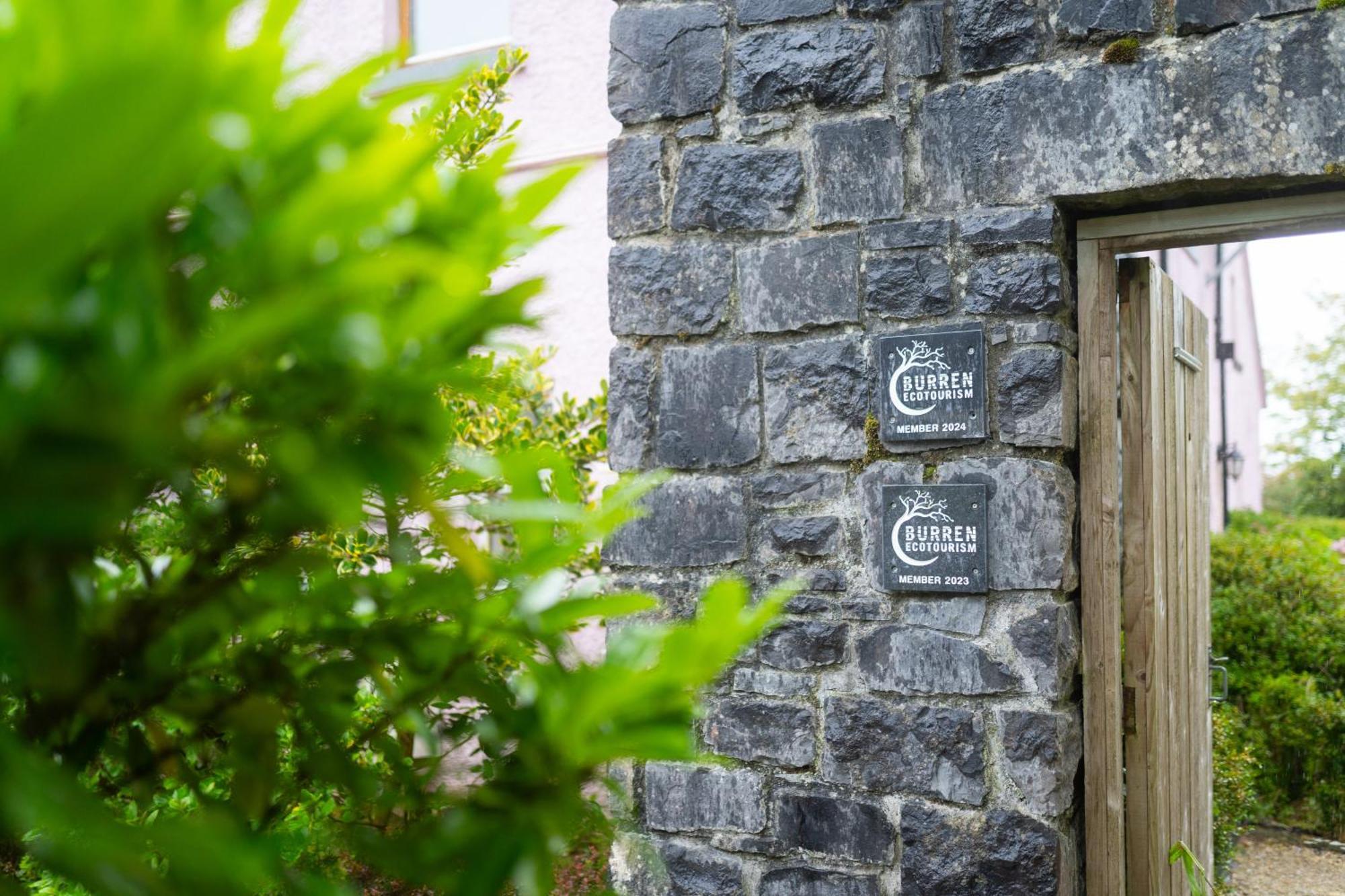 Burren Court Lodge Ballyvaughan Dış mekan fotoğraf